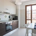 Italianflat - Via Adami, 3 Bedroom Flat, Free Parking 아파트 베로나
