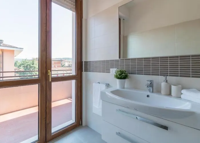 Apartamento Italianflat - Via Adami, 3 Bedroom Flat, Free Parking Verona