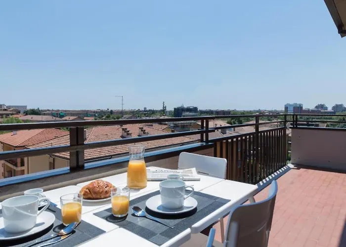 Italianflat - Via Adami, 3 Bedroom Flat, Free Parking 베로나